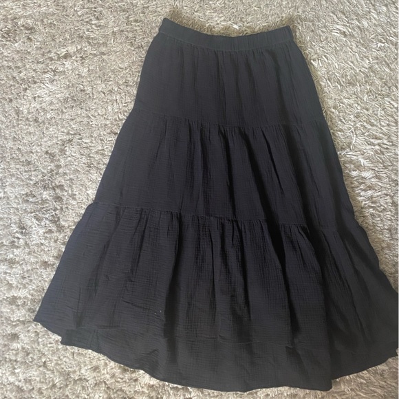 Ann Taylor Black tiered cotton maxi skirt - Picture 4 of 5